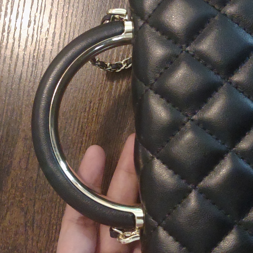 CHANEL | Quilted Lamb Skin Wallet On A Chain - Picture 4 of 7